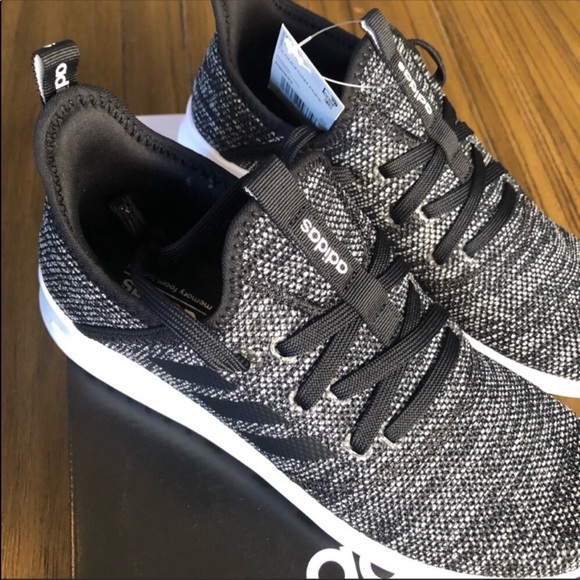 Adidas cloudfoam black sneakers tennis shoes - Picture 2 of 8